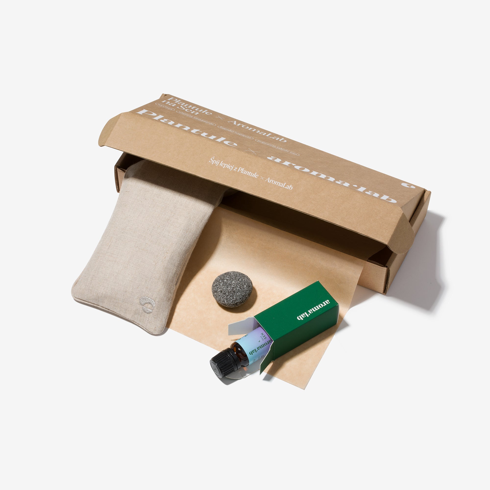 A set for a better sleep - a double-sided pillow and a pillow for the eyes