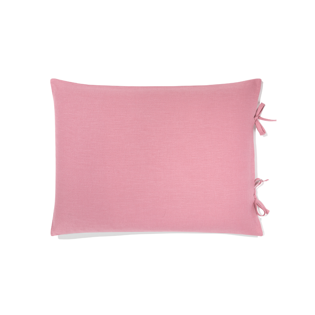 Różowa poszewka lniana na poduszkę