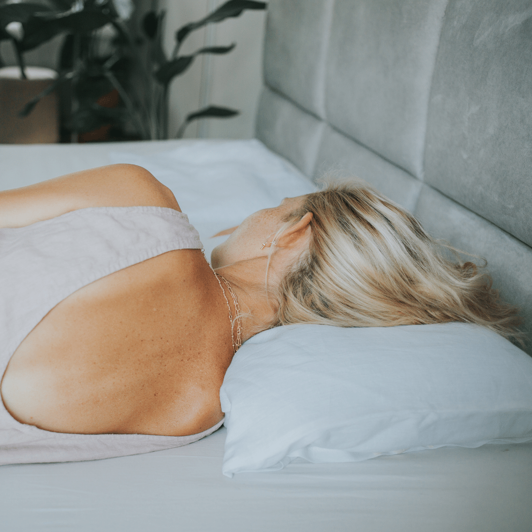 dwustronna_poduszka_do_spania_z_ekologiczna_luska_gryki_i_orkiszu