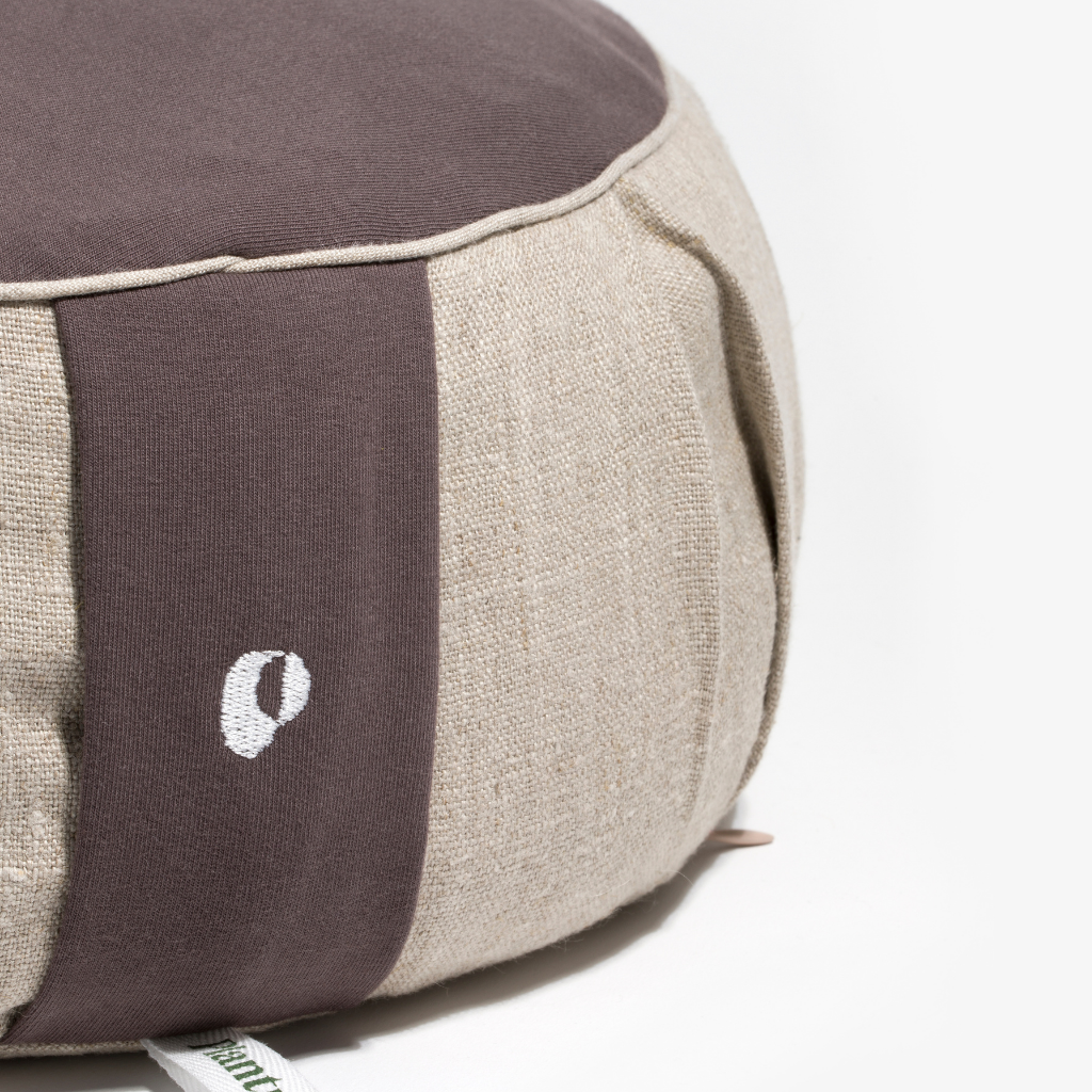 Sitting and meditation cushion (blue)