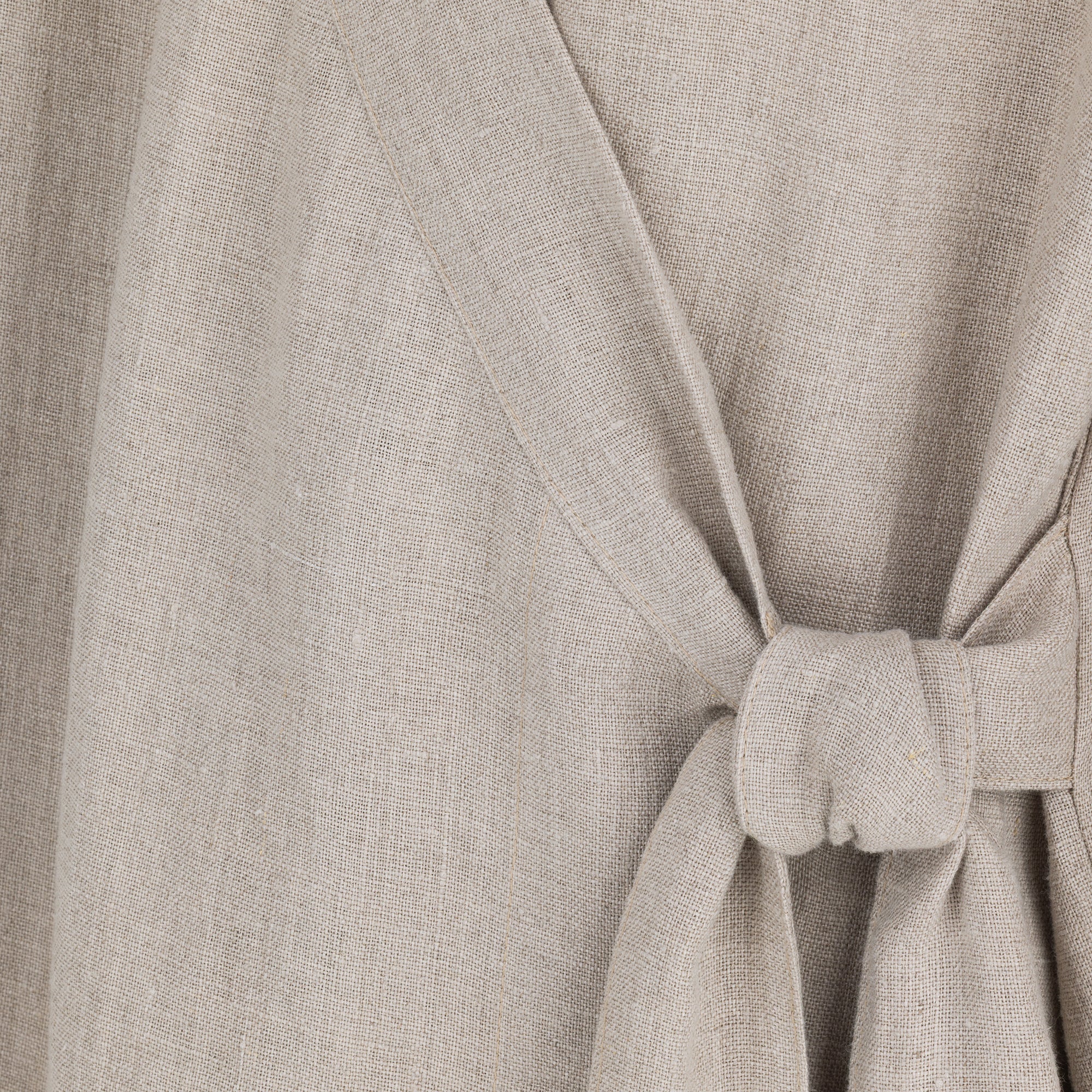 Plantule_SS26_002_kimono_lniane_naturalne_detal.jpg