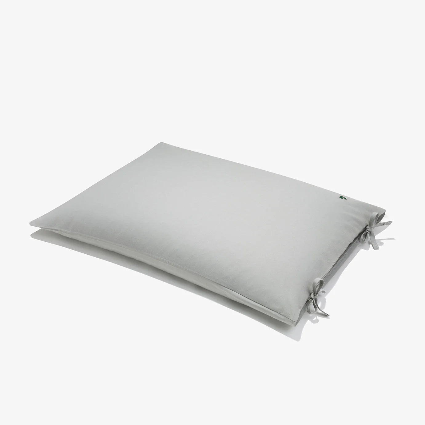 Pillow for children (5-10 years old) with buckwheat husk