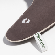 Travel and relaxation croissant (brown)